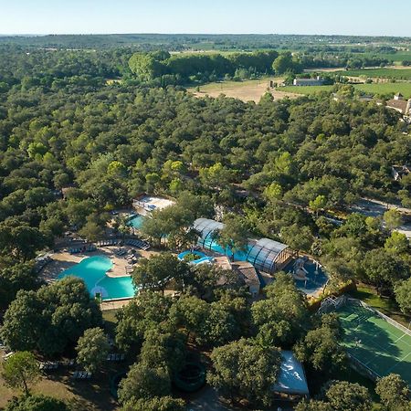 Hotel Les Prés du Roi Sommières Esterno foto