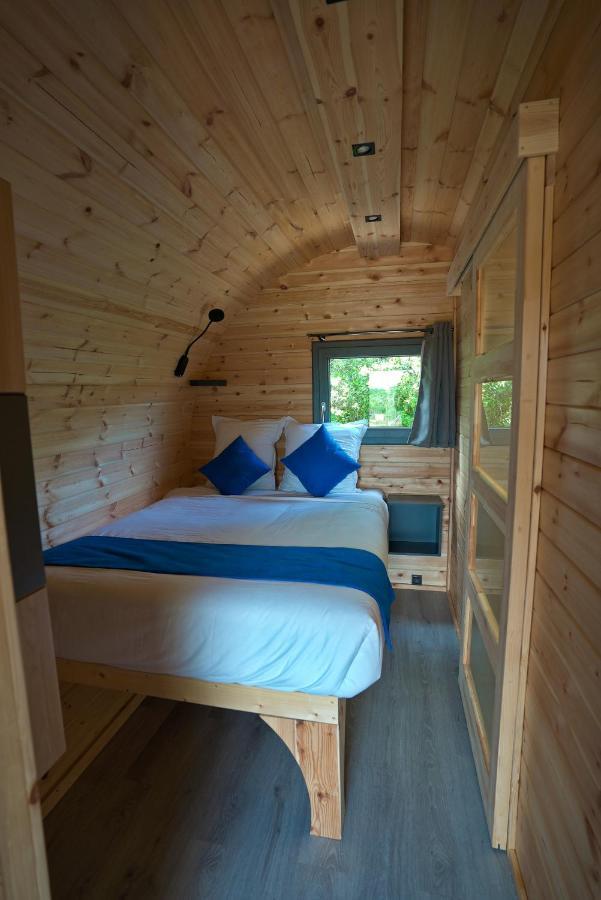 Hotel Les Prés du Roi Sommières Esterno foto