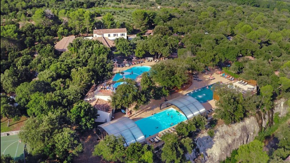 Hotel Les Prés du Roi Sommières Esterno foto