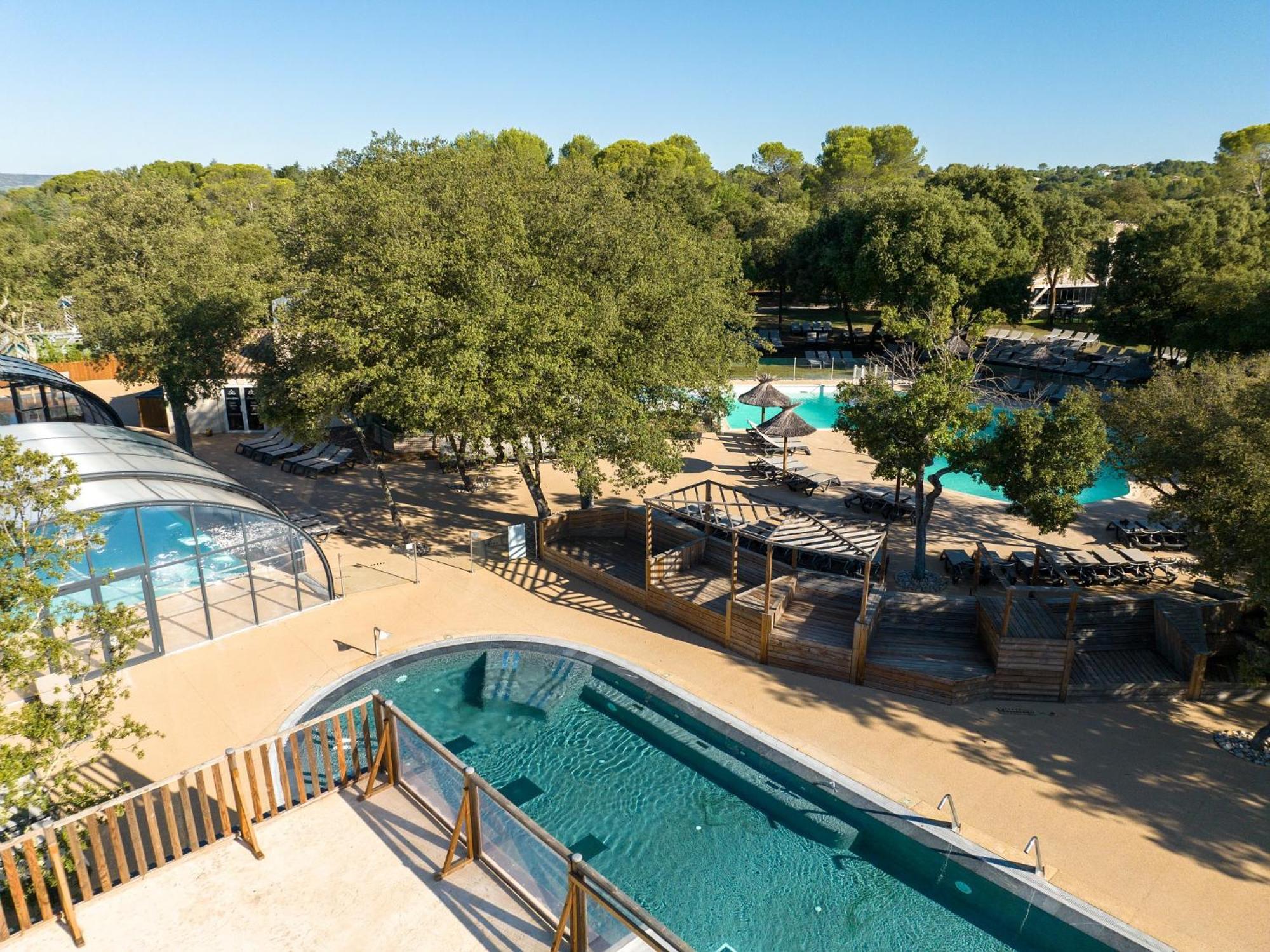 Hotel Les Prés du Roi Sommières Esterno foto